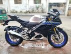 Yamaha R15 M BS7 CARBON 2024