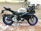 Yamaha R15 M Bs7 carbon India 2025