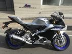 Yamaha R15 M DUAL ABS FI ON-TEST 2024