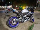 Yamaha R15 M . 2023