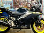 Yamaha R15 M . 2023