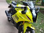 Yamaha R15 . 2023