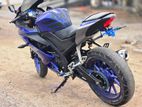 Yamaha R15 . 2022