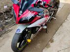 Yamaha R15 V2 10 yeras pepers 2017