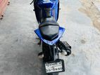 Yamaha R15 V2 2013