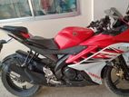 Yamaha r15 v2 2014