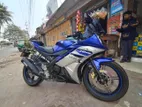 Yamaha R15 V2 . 2016