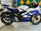 Yamaha R15 V2 . 2017