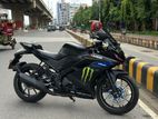 Yamaha R15 . 2020