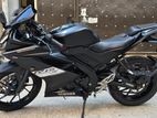 Yamaha R15 v3 2021