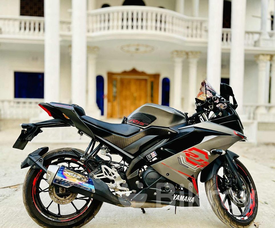 Yamaha R15 V3 Bs6 Thunder Grey Thunder Grey R15 V3 Emi Price Black