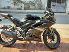 Yamaha R15 V3 INDO ALMOST NEW 2021