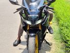 Yamaha R15 V3 Monster Edition . 2021
