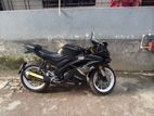 Yamaha R15 . 2022