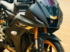 Yamaha R15 V4 . 2022