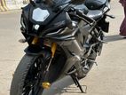 Yamaha R15 V4 . 2022