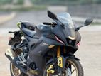 Yamaha R15 V4 2023