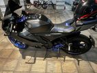 Yamaha R15 V4 ` 2023