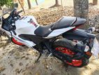 Yamaha R15 . 2024