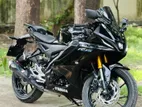 Yamaha R15 . 2023