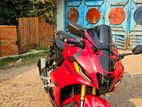 Yamaha R15 V4 Red 2022