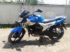 Yamaha SZ RR . 2016
