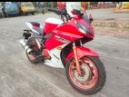 Yamaha V2 red 2024