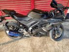 Yamaha YZF R15 . 2021