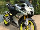 Yamaha YZF R15 2022